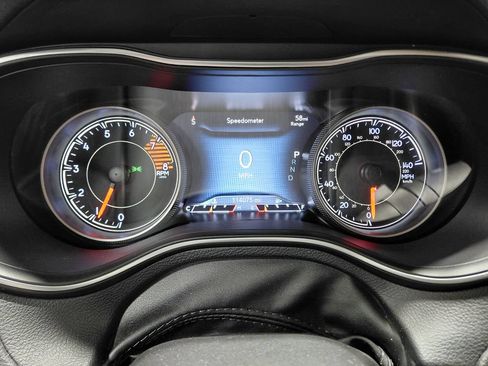 Used 2019 Jeep Cherokee Limited AWD/4WD image 26