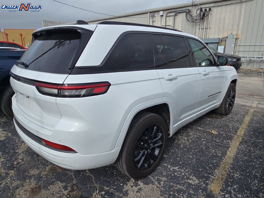 Used 2026 Jeep Grand Cherokee Limited AWD/4WD image 6