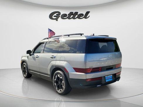 Used 2024 Hyundai Santa Fe SEL FWD image 6