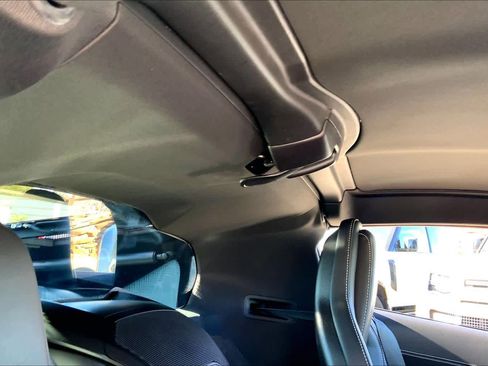 Used 2025 Chevrolet Corvette Stingray Coupe w/ 1LT image 12