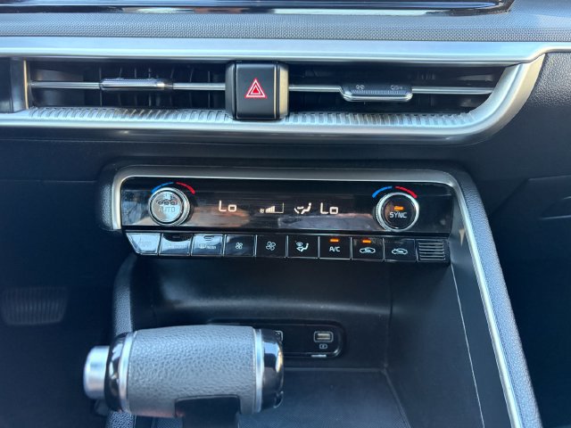Certified 2022 Kia K5 GT-Line AWD/4WD image 18