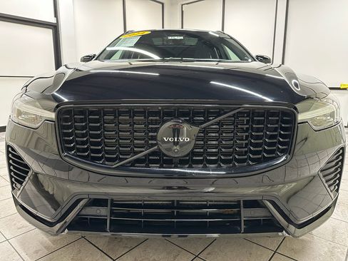 Used 2024 Volvo XC60 T8 Ultimate w/ Protection Package Premier image 12