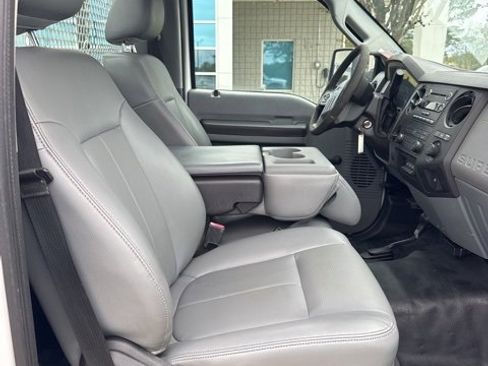 Used 2012 Ford F550 4x4 Regular Cab Super Duty w/ Payload Upgrade Pkg image 10