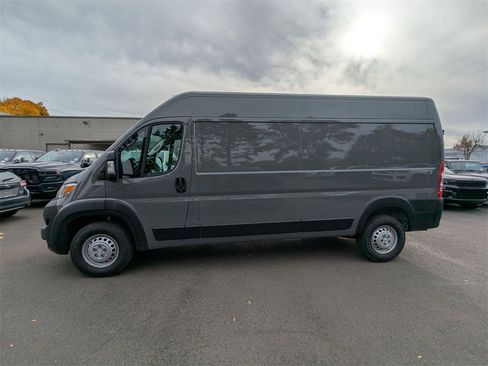 New 2026 RAM ProMaster 2500 w/ Convenience Group image 4