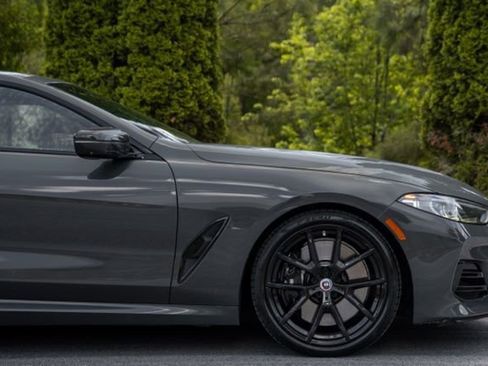 Used 2023 BMW M850i xDrive Coupe w/ M Carbon Exterior Package AWD/4WD image 18