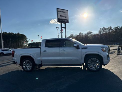 Used 2021 GMC Sierra 1500 Denali w/ Denali Premium Package image 2
