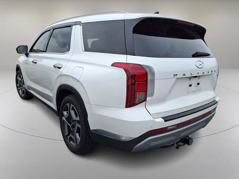 Used 2024 Hyundai Palisade Limited AWD/4WD image 6