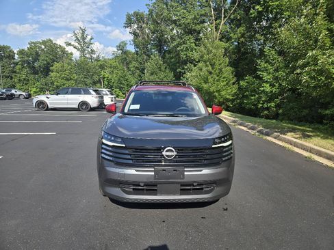 New 2026 Nissan Kicks SV w/ Cold Weather Package AWD/4WD image 7