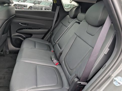 Used 2026 Hyundai Tucson Limited AWD/4WD image 13