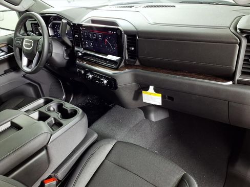 New 2026 GMC Sierra 1500 Elevation w/ Elevation Select Package image 33