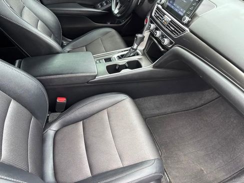 Used 2020 Honda Accord Sport image 35