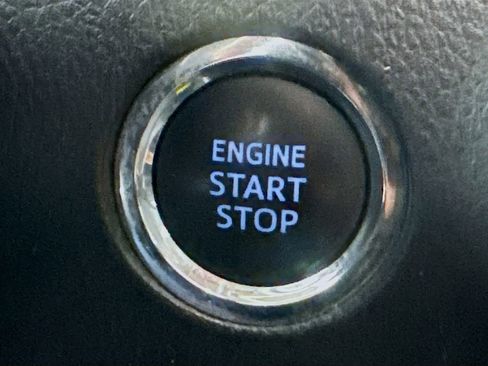 Used 2021 Toyota 4Runner SR5 Premium image 19