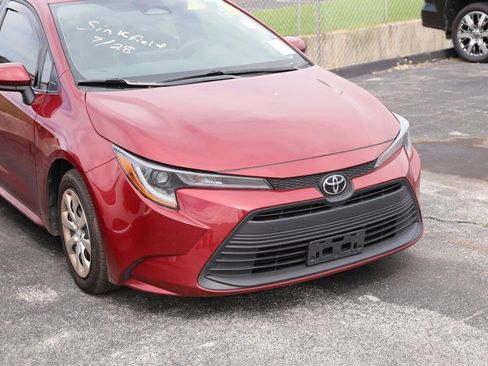 Certified 2025 Toyota Corolla LE w/ Convenience Package FWD image 2