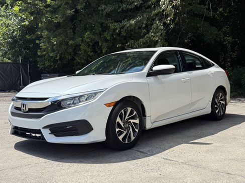 Used 2016 Honda Civic EX image 11