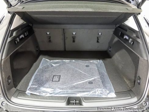 New 2025 Buick Envision Avenir image 19