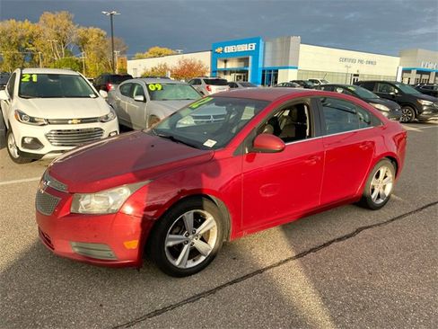 Used 2012 Chevrolet Cruze LT image 6