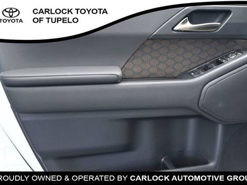 Used 2024 Lexus GX 550 w/ Accessory Package (Z1) AWD/4WD image 32