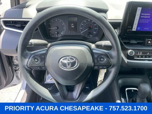 Used 2024 Toyota Corolla LE FWD image 12