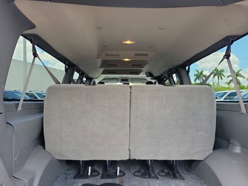 Used 2023 Chevrolet Express 3500 LT w/ LT Preferred Equipment Group RWD image 15
