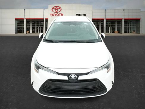 New 2026 Toyota Corolla LE image 2