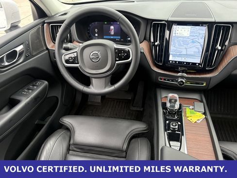 Certified 2023 Volvo XC60 B6 Ultimate image 13