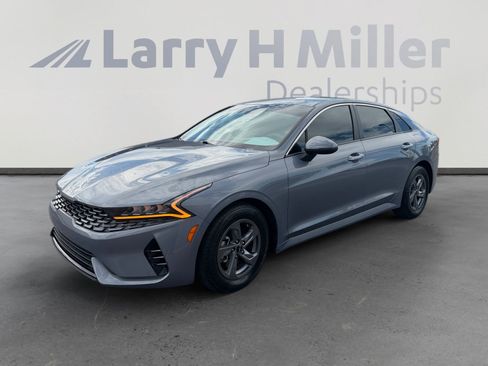 Used 2024 Kia K5 LXS FWD image 1