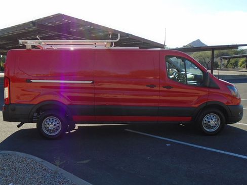 Used 2020 Ford Transit 150 Low Roof AWD image 15