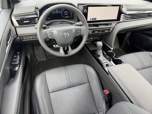 Certified 2025 Toyota Camry XSE image 33