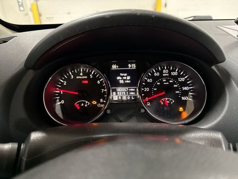 Used 2013 Nissan Rogue S AWD/4WD image 12