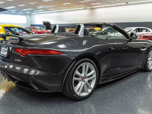 Used 2016 Jaguar F-TYPE S image 20