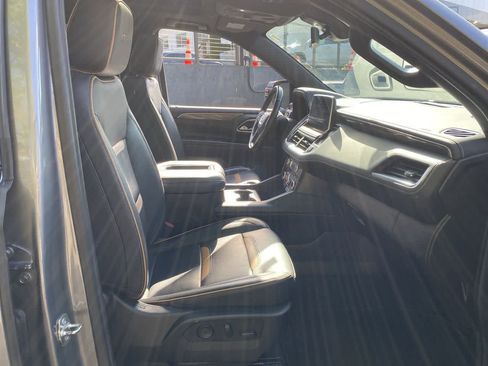 Used 2021 GMC Yukon AT4 AWD/4WD image 18