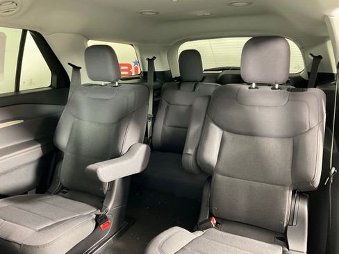 New 2026 Ford Explorer Active image 16