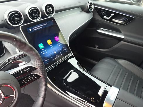 Certified 2025 Mercedes-Benz GLC 300 4MATIC image 20