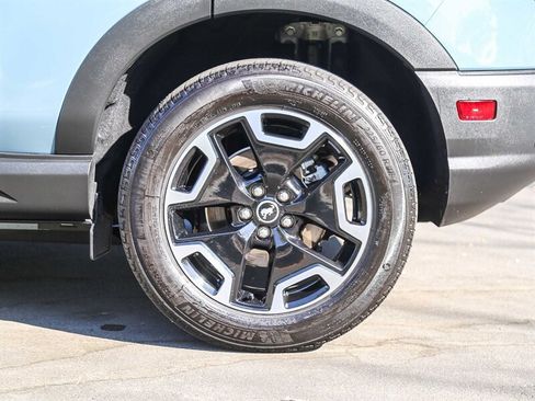 Used 2023 Ford Bronco Sport Outer Banks w/ Tech Package AWD/4WD image 13