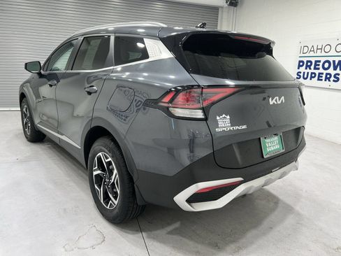 Used 2024 Kia Sportage LX AWD/4WD image 6