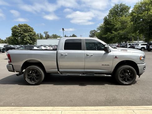 Used 2024 RAM 3500 Big Horn w/ Night Edition AWD/4WD image 3
