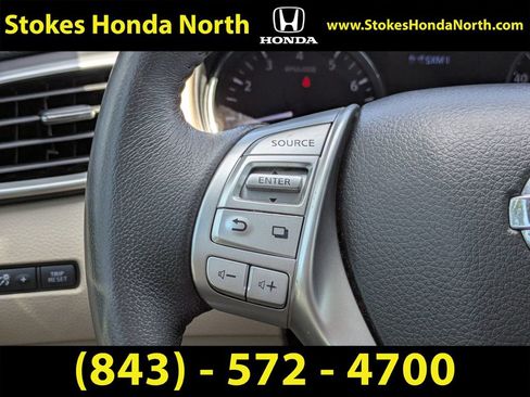 Used 2016 Nissan Rogue SL w/ SL Premium Package FWD image 35