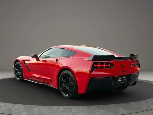 Used 2017 Chevrolet Corvette Stingray Coupe w/ Carbon Flash Badge Package image 7