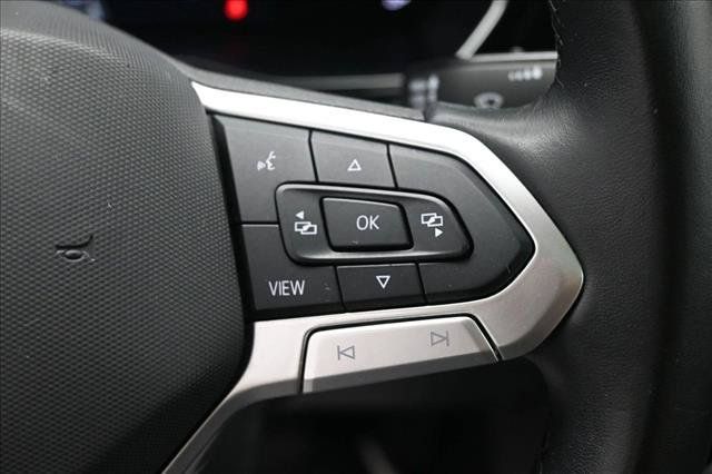 Used 2024 Volkswagen Jetta SE FWD image 13