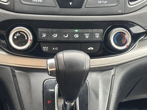 Used 2016 Honda CR-V SE image 12