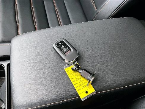 Used 2026 Honda CR-V Sport-L image 11