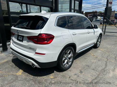 Used 2021 BMW X3 xDrive30i AWD/4WD image 2