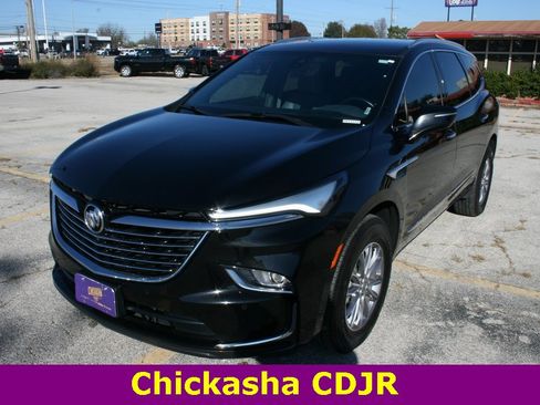 Used 2021 Buick Encore GX Essence w/ Sport Touring Package image 3