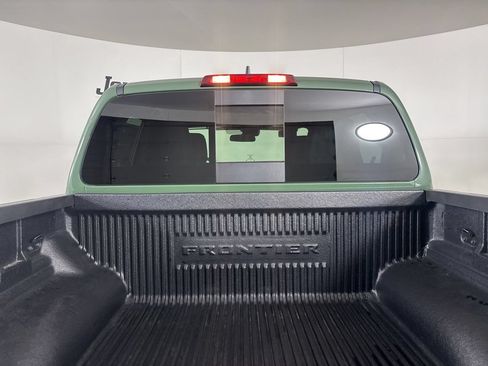 Used 2025 Nissan Frontier PRO-4X AWD/4WD image 23