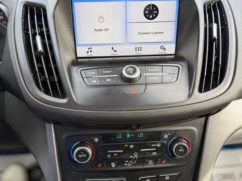 Used 2018 Ford Escape SEL AWD/4WD image 19