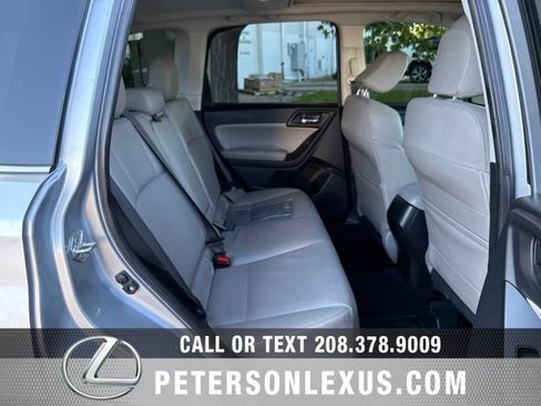Used 2014 Subaru Forester 2.5i Limited AWD/4WD image 18