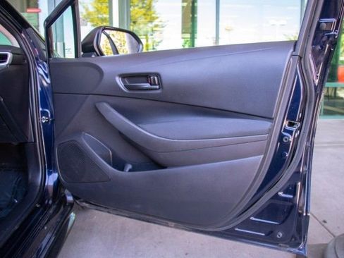 Used 2023 Toyota Corolla LE FWD image 19