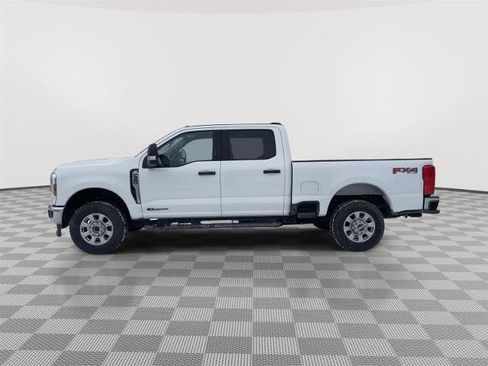 Certified 2024 Ford F350 XLT w/ FX4 Off-Road Package image 2