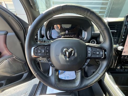 Used 2025 RAM 1500 Limited AWD/4WD image 20