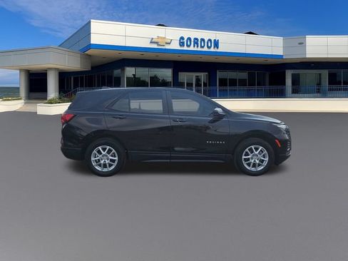 Used 2024 Chevrolet Equinox LS FWD image 6